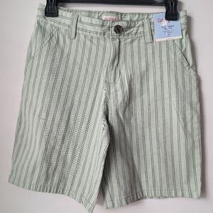 Cat & Jack Green Striped Flat Front Chino Shorts Size 10 NEW